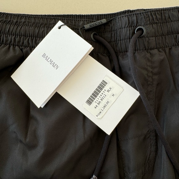 BALMAIN SWIMMING SHORTS 2024 collection VERY ELEGANT & COMFORTABLE WITH TAGS - Picture 6 of 7